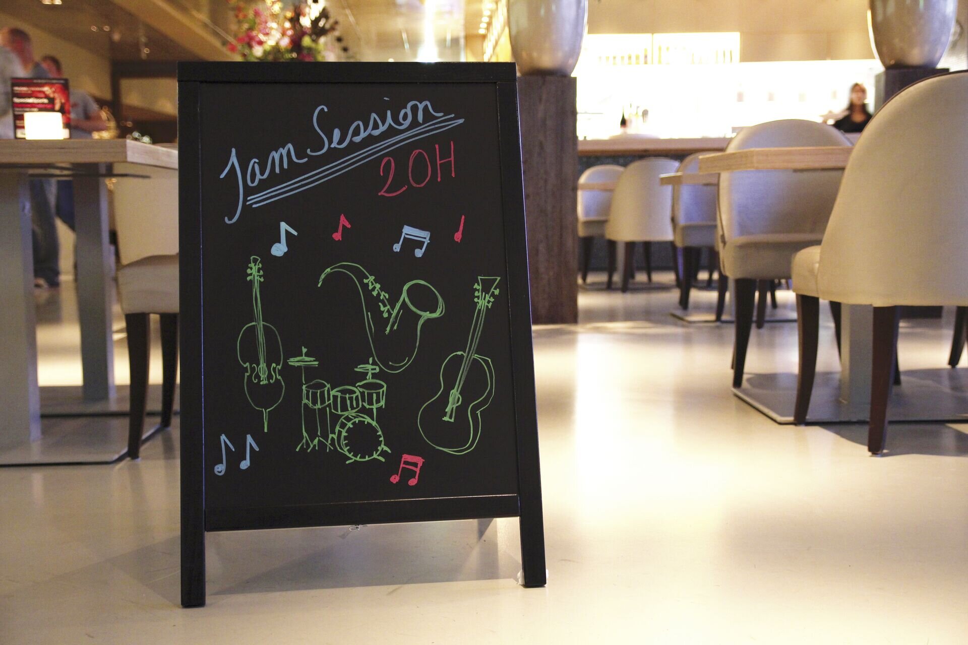 Standtafel doppelseitig